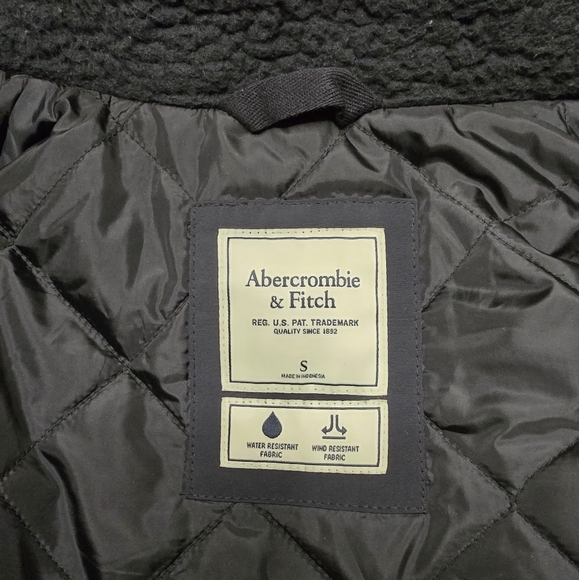 Abercrombie & Fitch Water Wind Resistant Hooded Technical Parka Jacket Size S - Picture 6 of 6